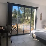 فندق مبيت وإفطار Le Clos Des Cigales