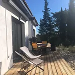 Le Clos Des Cigales Bed & Breakfast