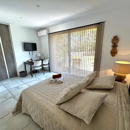 Le Clos Des Cigales *