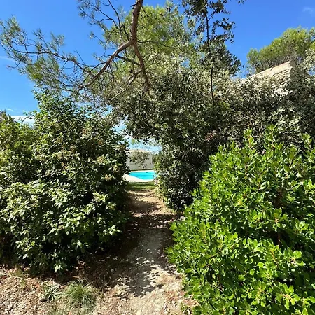 Le Clos Des Cigales Отель типа 